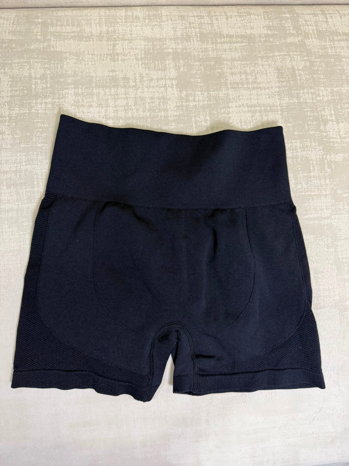 SHORT CON PUSH UP