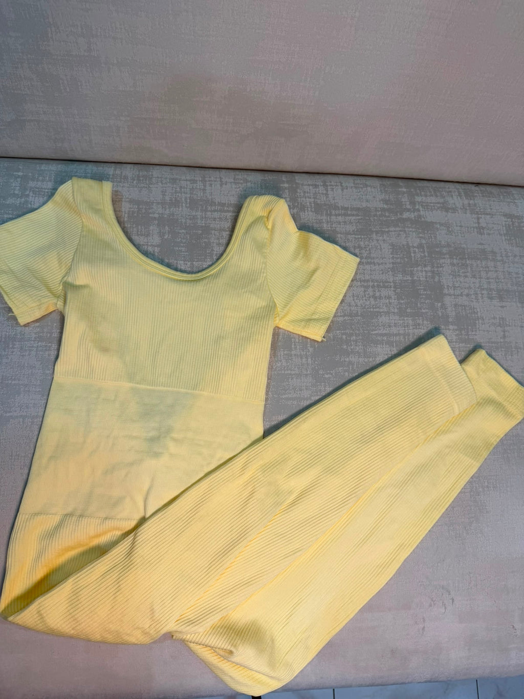 ENTERIZO DEPORTIVO LARGO CON REALCE PUSH UP – TALLA ÚNICA ✨
